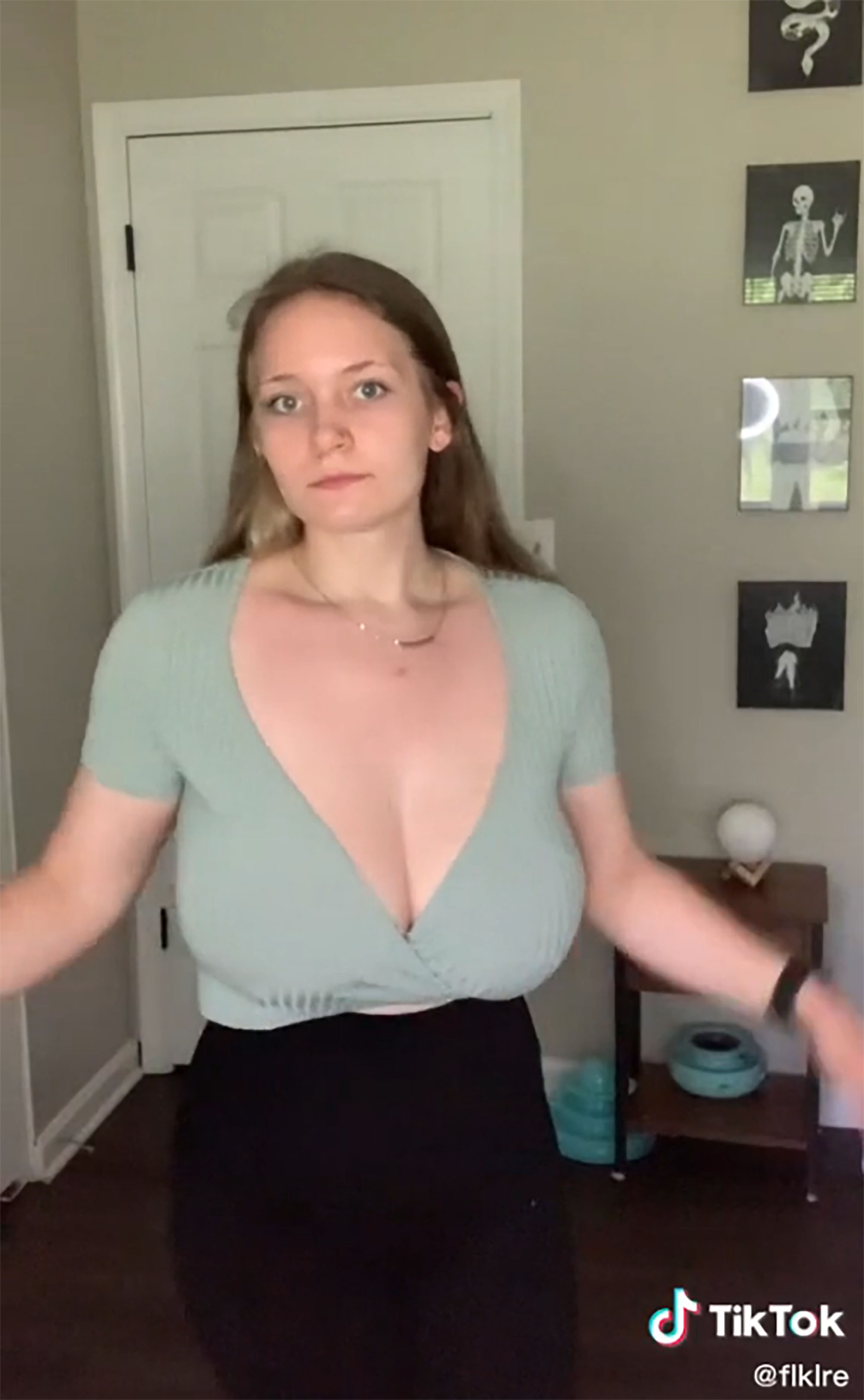 vampire sucks cock