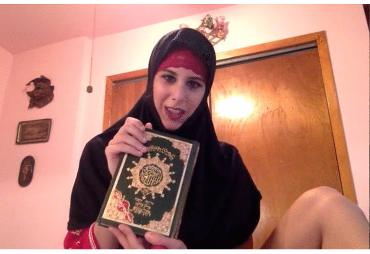 hijab feet porn - amatuer brazilian porn baby alien sex taoe
