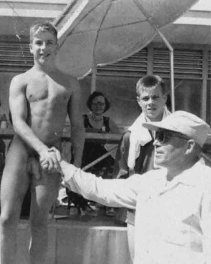 Best of Guys swimming nude